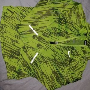 Nike quarter zip pullover
